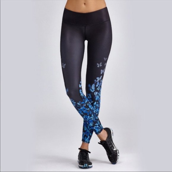 ALO Yoga Pants - Alo Yoga Airbrush Butterfly Print Sport Legging